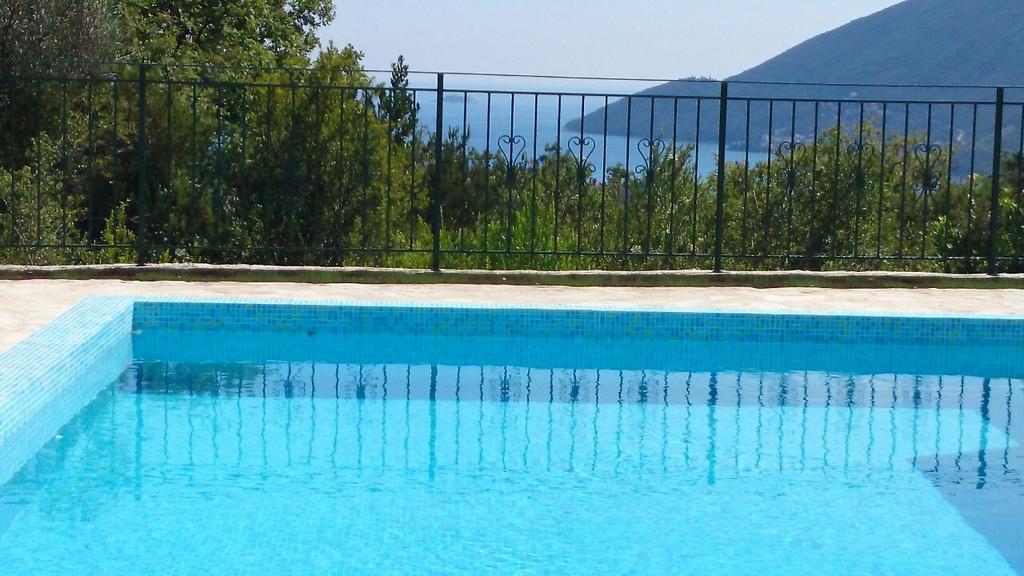 Villa Soleada Херцег-Новий Номер фото